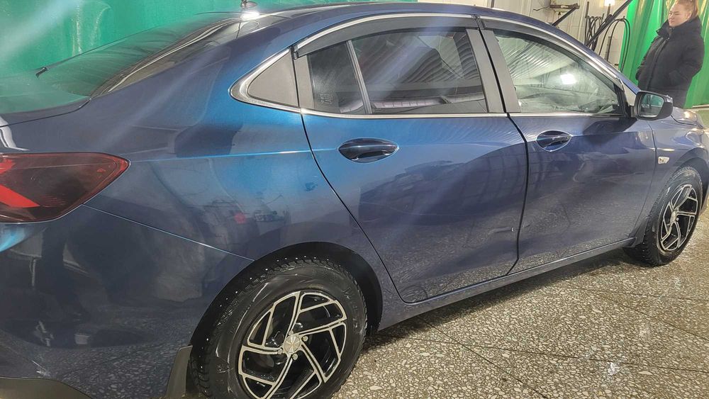 Автомобиль продам