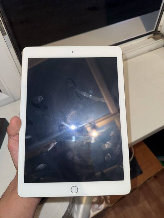 Продается iPad 5