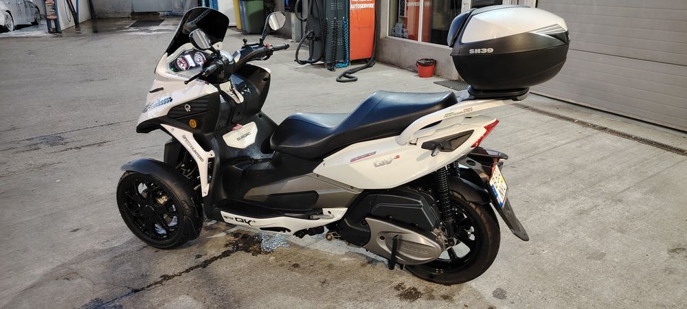Vând Quadro Qv3.