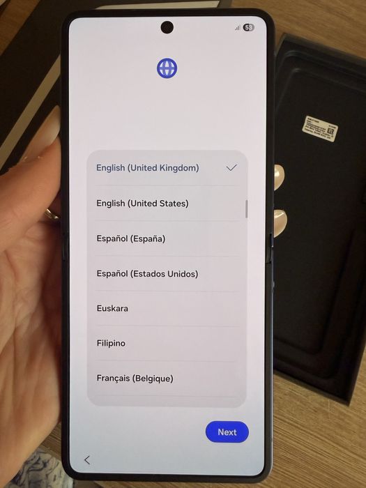 Samsung Z Flip7 nou