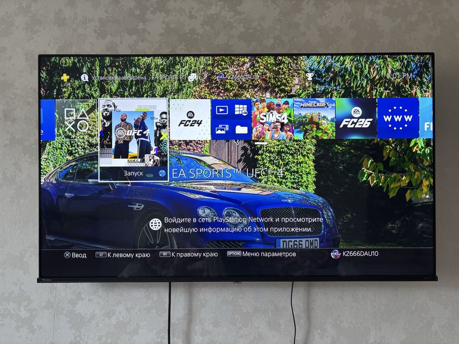 Play station 4 в хорошо состоянии