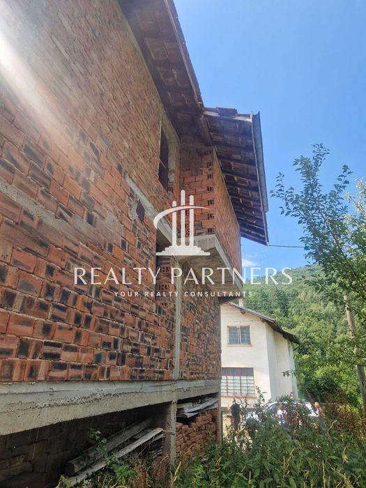 Продава се Къща в с. Чепино, Област Перник - 150 кв.м за 200 €/кв.м - Снимка #10