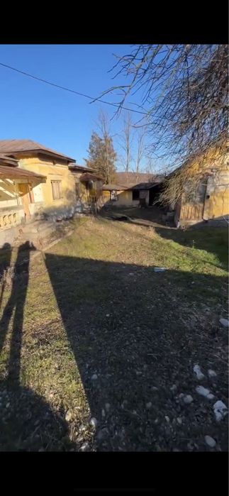 Casa Borosești , Sutesti