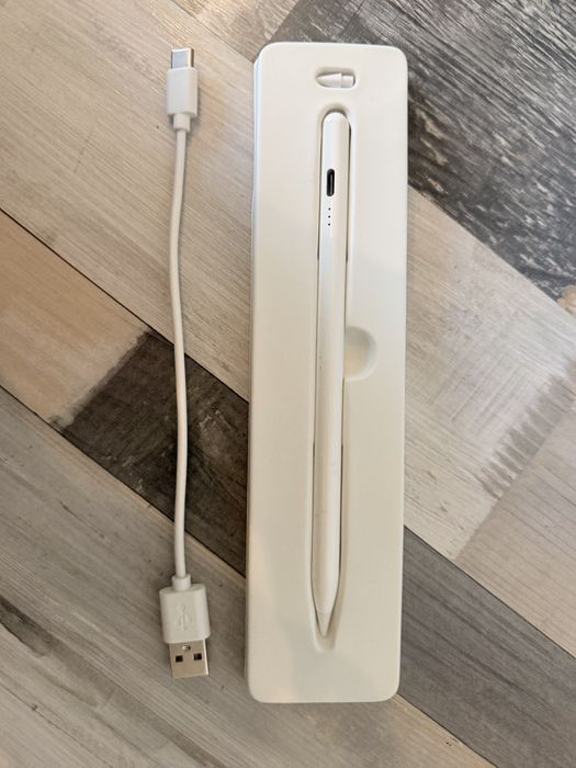 Чисто нова писалка стилус за iPad (Аналог на Apple Pencil Pro)