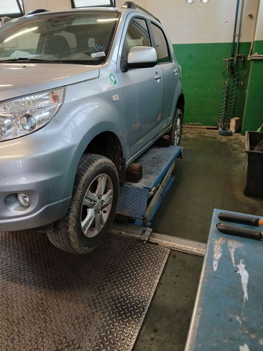 terios 1.5 2010 териос 1.5 2010