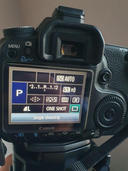 Дигитален фотоапарат  DSLR  Canon 50D