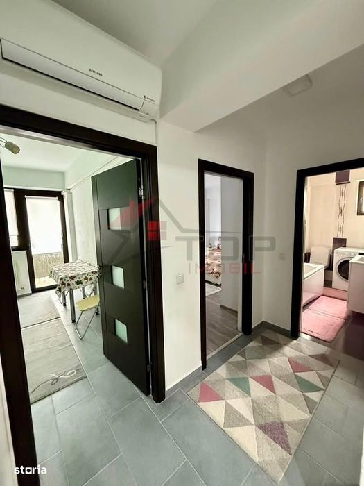 Etaj 2 - Galata Platoul Insorit, 2 camere decomandat in bloc nou, parc