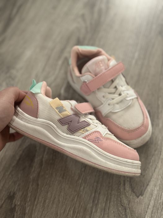 Обувь на девочку