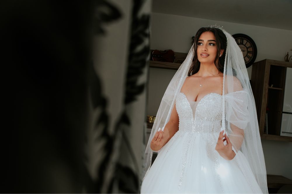 Vand rochie de mireasa