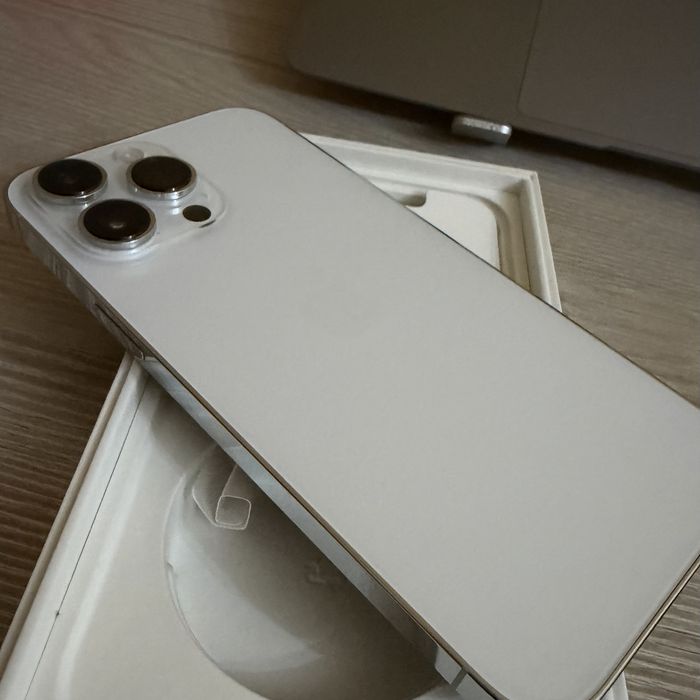 iPhone 14 Pro Max | Silver | 256gb | Sim + eSim