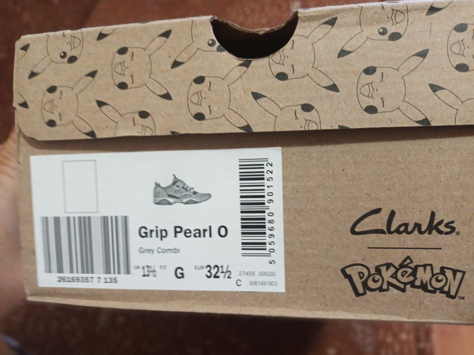 Adidasi fetite și băieți noi