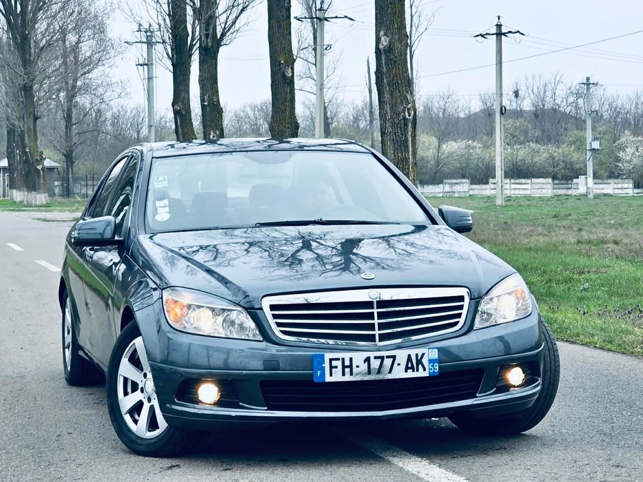 Vand Mercedes c200