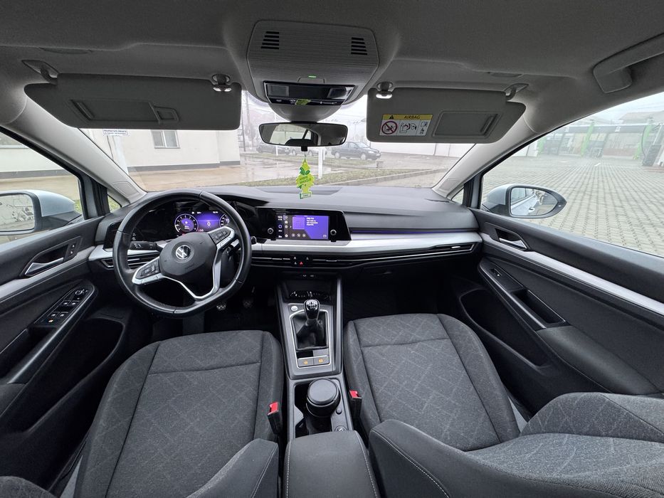 2021 VW Golf 8, benzina, 60.323 km, proprietar