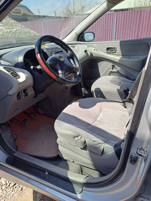 Ниссан алмера тино