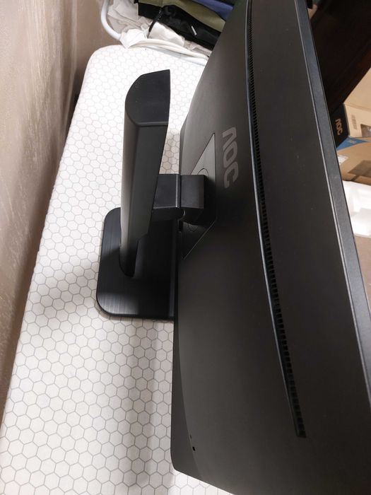 Монитор AOC 27P1 ,като нов