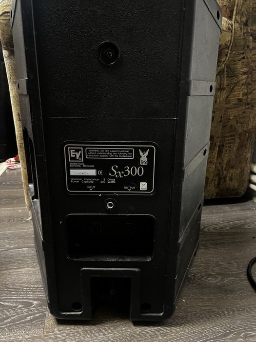 Vand Boxe profesionale