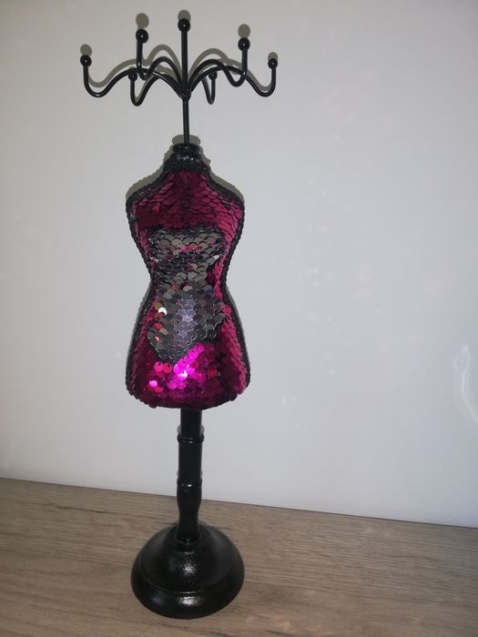 Suport bijuterii De lux / Stand bijuterii silueta