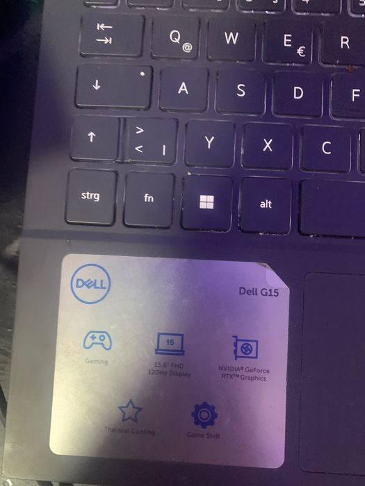 Laptop dellxAlienware placa video 3050 procesor intel i5 display spart