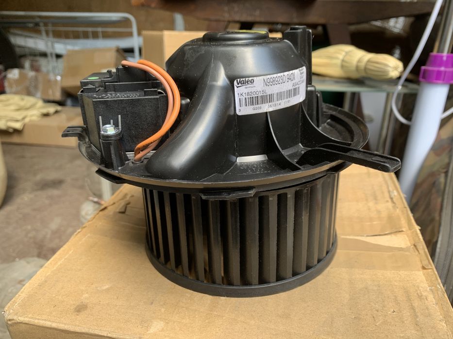 Оригинален чисто нов вентилатор за парно за Golf 6, Passat CC,Touran