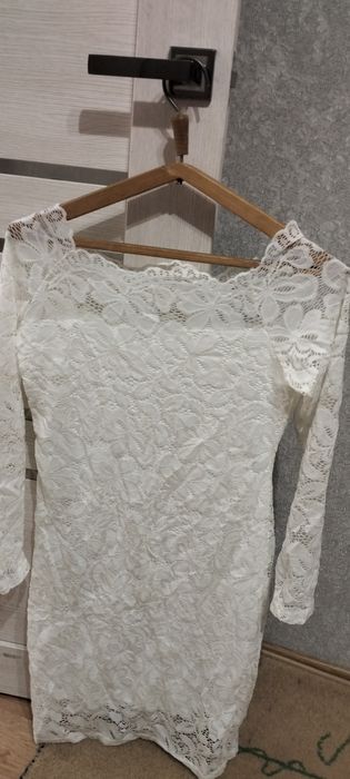 Продам платье женское