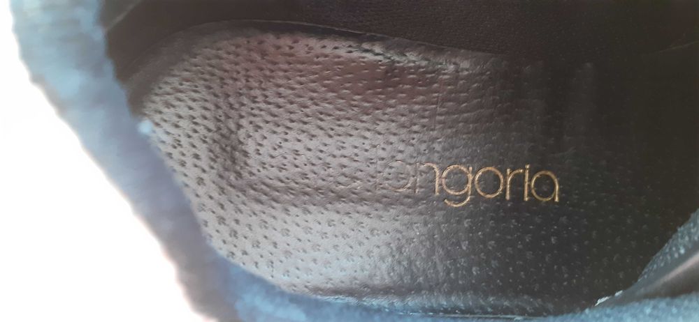 Обувки на Eva Longoria