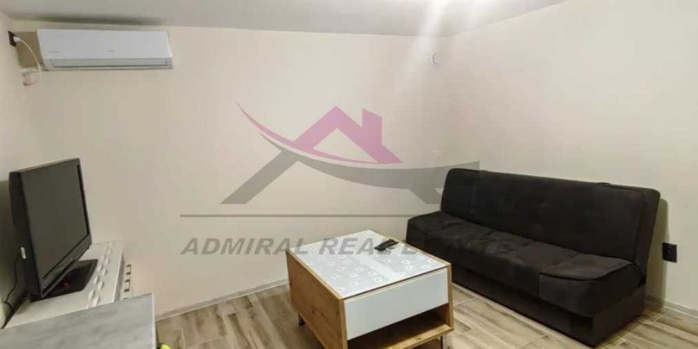 Дава се под наем Двустаен апартамент в Варна, Аспарухово - 40 кв.м за 359.04 € - Снимка #1