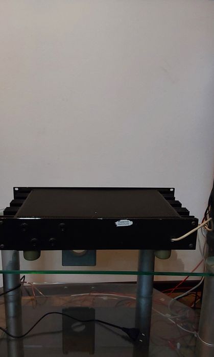 Vând Sistem Audio 200w-8ohmi