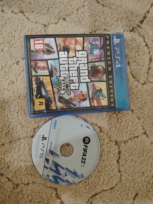 PlayStation 5 digital editon с дисководом