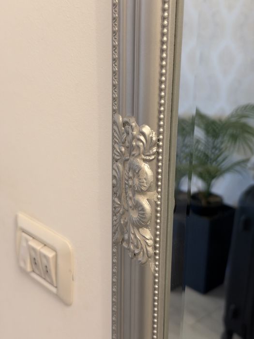 Oglindă gri elegantă