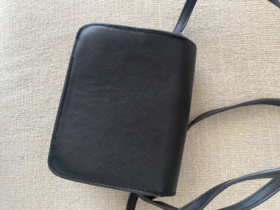 Дамска малка чантичка