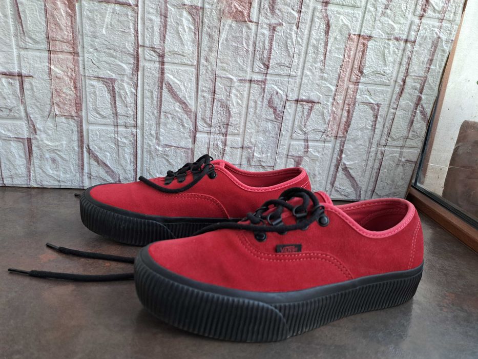 дамски кецове на платформа,гуменки,спортни обувки,сникърс,VANS ном40,5