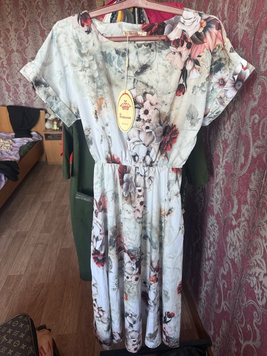 Новый женские одежда