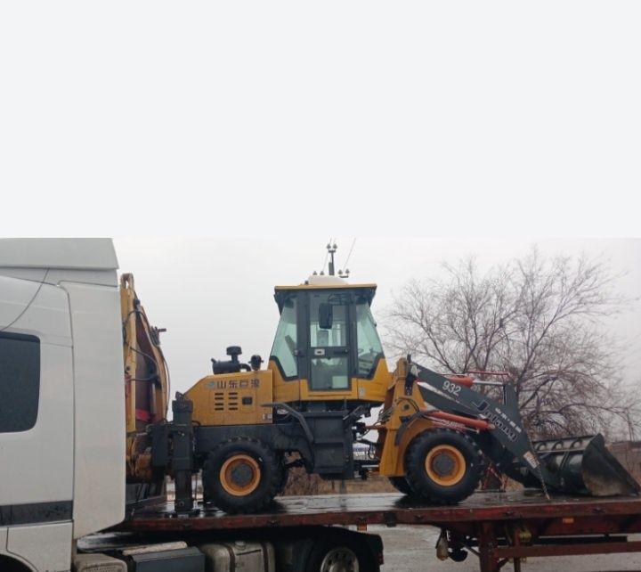 Услуги погрузчика экскаватора бур