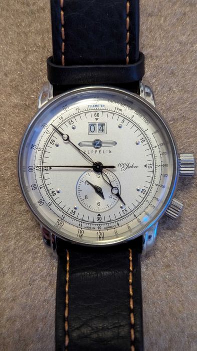 Часовник Zeppelin модел 7640-1