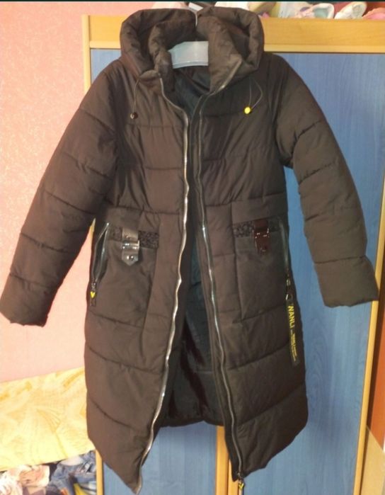 Отдам женскую одежду