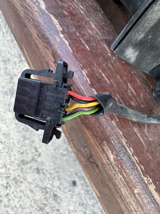 Ляво огледало за Сеат Алтеа със ел прибиране!!!