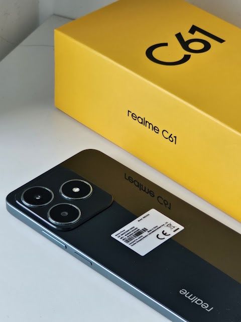 Realme C61 Nou preț 400 de Lei