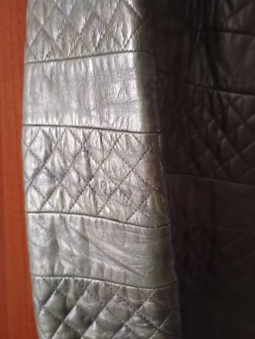 Плащ кожаный мех енот