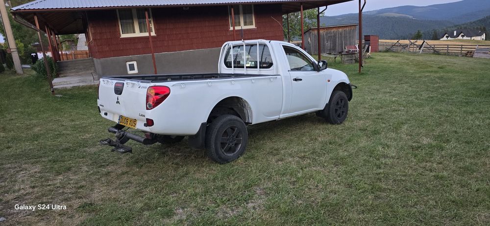 Mitsubishi L200 2.5 diesel manual
