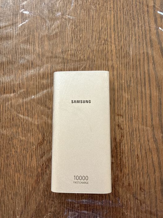 Паур банк Samsung