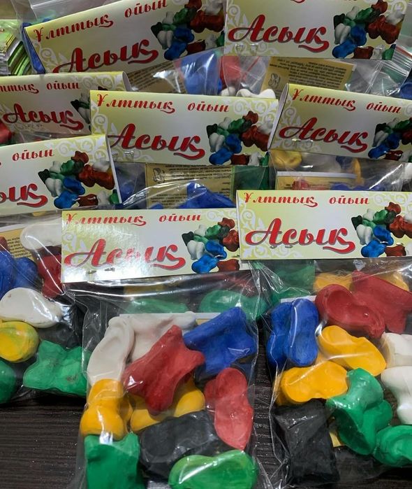 Тойбастар из гипса