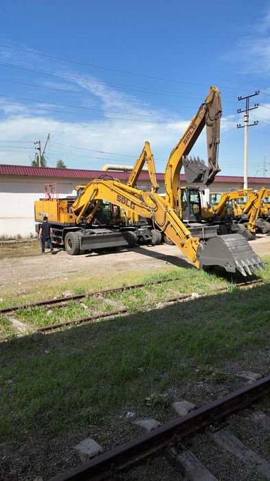 Экскаватор колёсный 210 талик SDLG E7210H