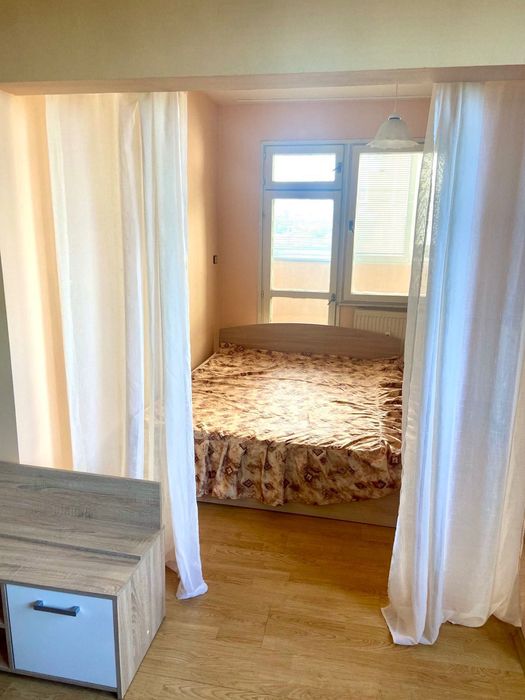 Продава се Двустаен апартамент в София, Изток - 60 кв.м за 6 €/кв.м - Снимка #2