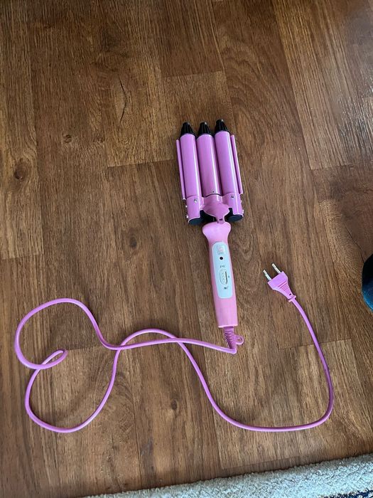 Плойка тройная - стайлер