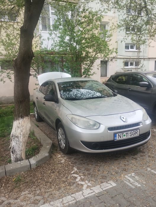 ******************Vând Renault Fluence *******1,5dci********* 90C***********, berlina*********, înmatriculat Ro***********,fiscal pe loc**********