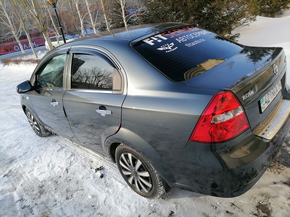 Продам  Равон р 3  акпп  Пробег 62000