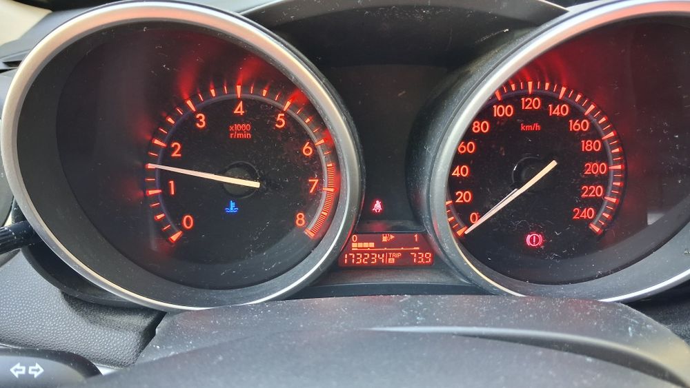 MAZDA 3 2011 — imagine 5