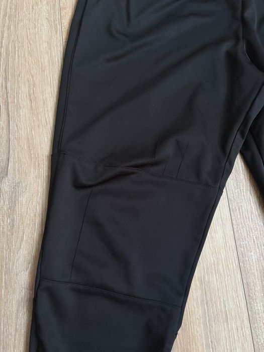 Долнище за момче Nike размер XL 158 - 170 см