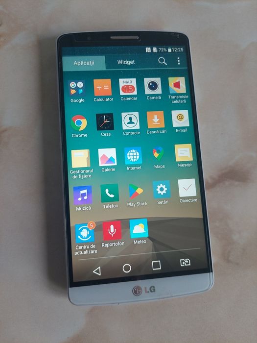 Vând LG G3 varianta pe alb NEcodat, fără probleme + țiplă //poze reale