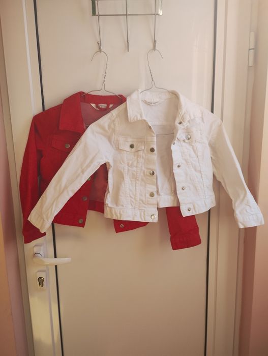 Кожени и дънкови якета и елече за момиче